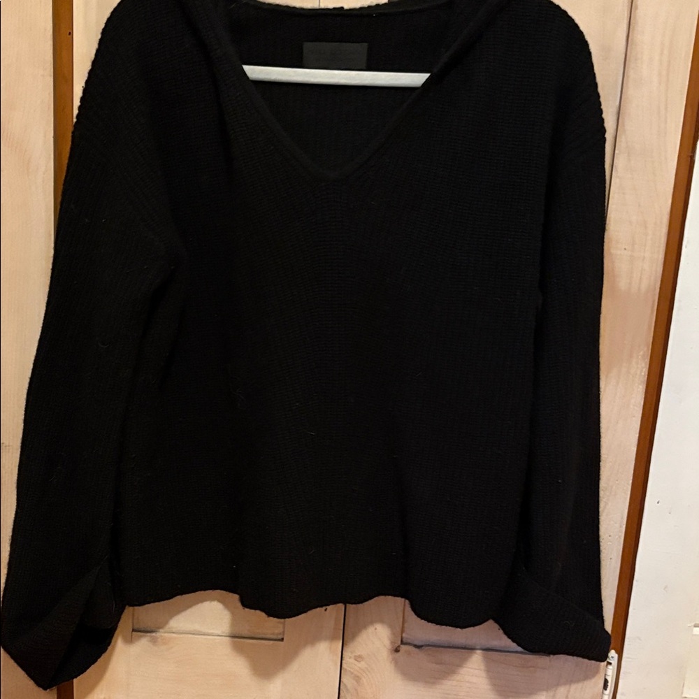 Nili Lotan Elegant Black Knitwear